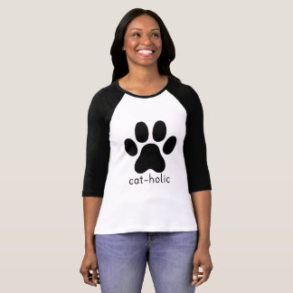 Amantes católicos del gato de la camiseta de la