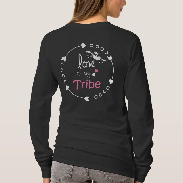 Amar las mangas largas de la camiseta de mi tribu (Reverso)