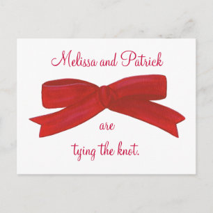 Amarrándose el nudo Red Bow Wedding Invitación pos