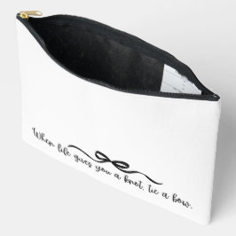 Amarre una bolsa accesoria de arrastre