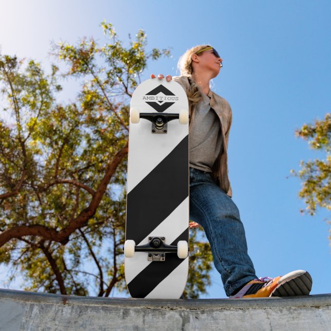Ambicioso Skateboard (Exterior 1)