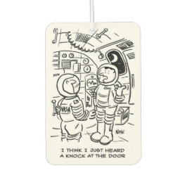 Ambientador Hombres espaciales golpean en una nave espacial