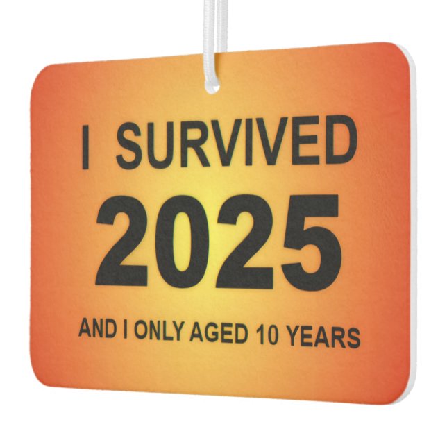 Ambientador I Survived 2025  (Izquierda)