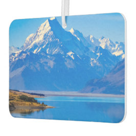 Ambientador Monte Cook con vistas al lago Pukaki, NZ