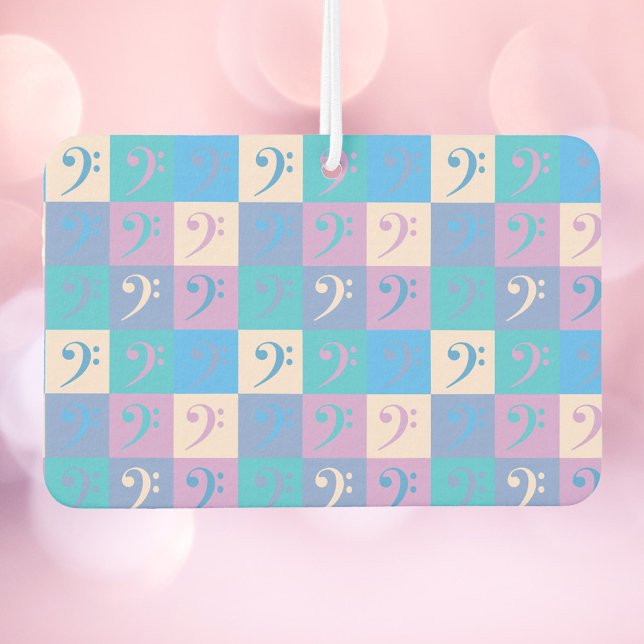 Ambientador Patrón de Clave de Fa en Pastel (An air freshener with a pattern of pastel color bass clefs.)