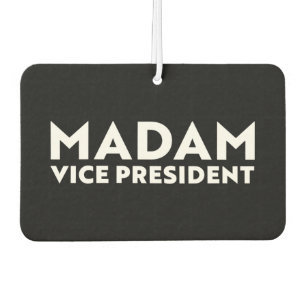 Ambientador Señora Vicepresidenta tipografía moderna en blanco