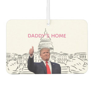 Ambientador Trump 2024 devuelve a Estados Unidos a casa de pap