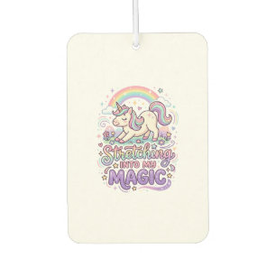 Ambientador Unicornio Estirándose En Mi Tipografía Negrita Mág