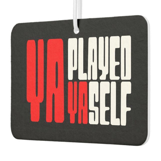 Ambientador Ya jugó con Yaself (Izquierda)