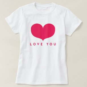Ámele camiseta rosada grande del corazón del  
