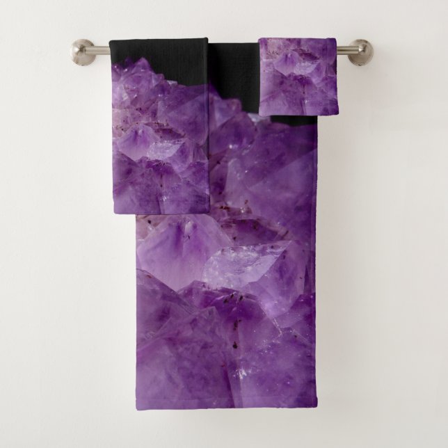 Amethyst Raw Stones (In situ)