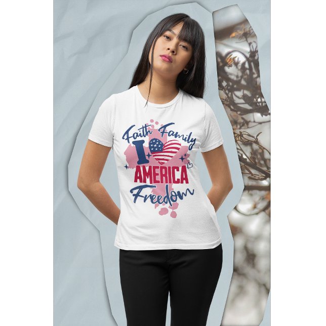Amo América 4 de julio camiseta de mujeres (Subido por el creador)
