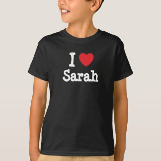 Amo la camiseta de corazón de Sarah