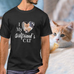 Amo la camiseta de la foto del Personalizado gato<br><div class="desc">¿A quién amas de verdad? ¡Tu novia o su gato! ¡Dale un regalo perfecto a tu novio este día de San Valentín con esta graciosa camisa de amante de los gatos! ¡Debe tener por cada amante de los gatos, mamá de los gatos y papá de los gatos! Un giro divertido...</div>