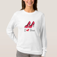 Amo la camiseta larga de la manga de los zapatos