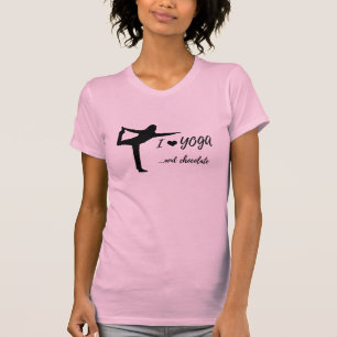 Amo yoga y la camiseta del chocolate