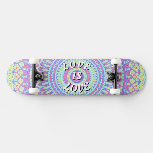Amor Es Amor Pride Skateboard (Horz)