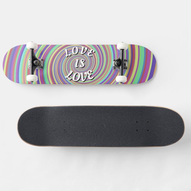 Amor Es Amor Pride Skateboard (Horz)