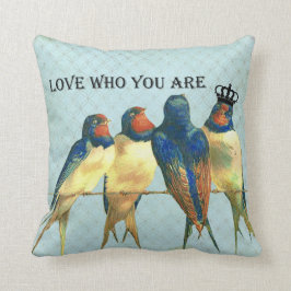 Amor que usted es almohada coronada del pájaro