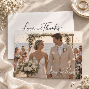 Amor y Agradecimiento Foto Elegante Boda
