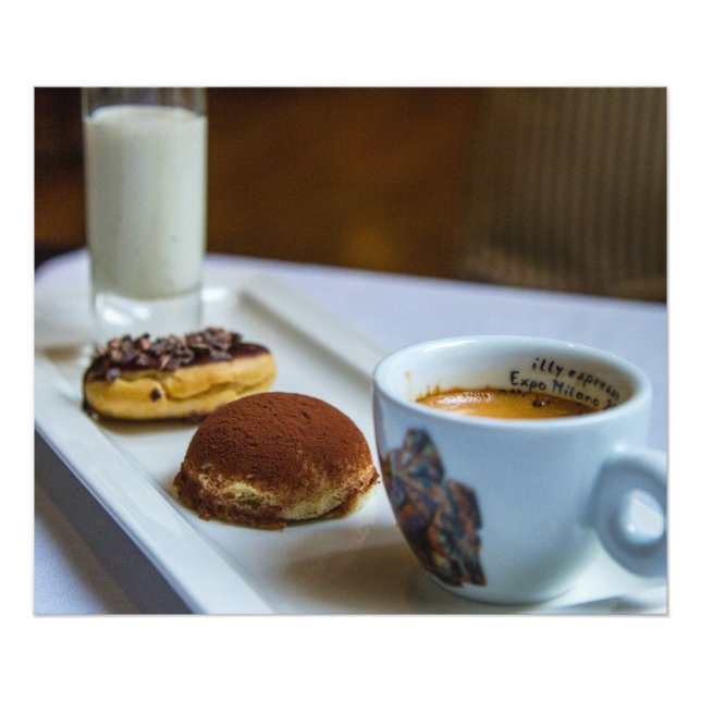 Ampliación de foto de cocina de comida moderna (Frente)