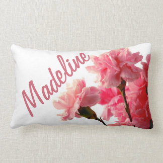 Añada una almohada rosada hermosa conocida de la