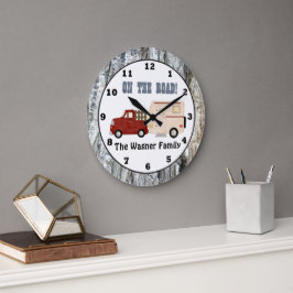 Añadir el nombre Camping reloj de pared de camping