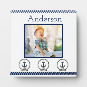 Anclas de la marina ondean marco de foto náutica a