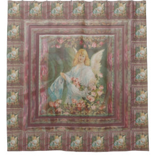 Ángel con la cortina de ducha de los rosas