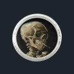 Anillo Vincent van Gogh - Calavera con cigarrillo en llam<br><div class="desc">Cabeza de un Skeleton con un cigarrillo en llamas / Calavera con cigarrillo en llamas / Crane de squelette fumant une cigarrillo - Vincent van Gogh,  1885</div>