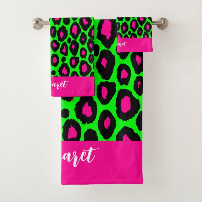 Animal print leopard neon green & custom name (In situ)