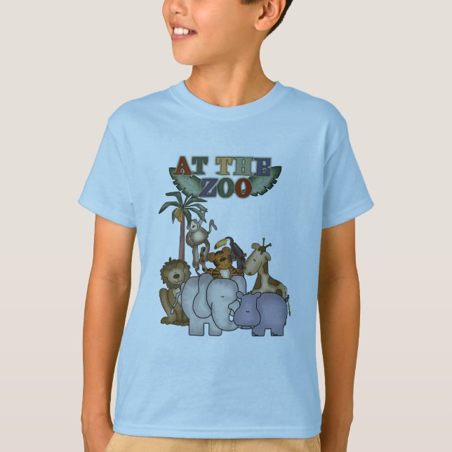 Animales en las camisetas y los regalos del parque (Anverso)