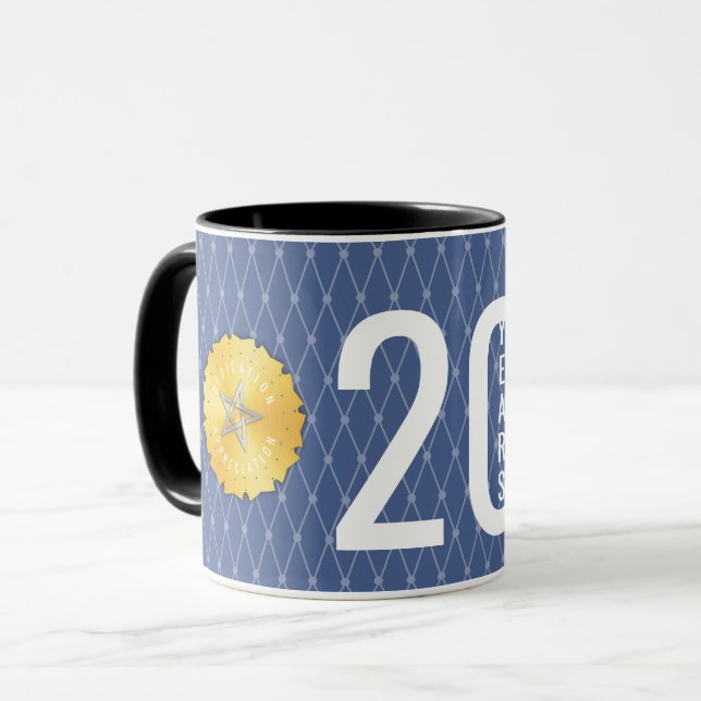 Aniversario del jalón del empleado 20 años de taza (Anverso izquierdo)