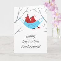 Aniversario feliz tarjeta de máscaras de aves de a