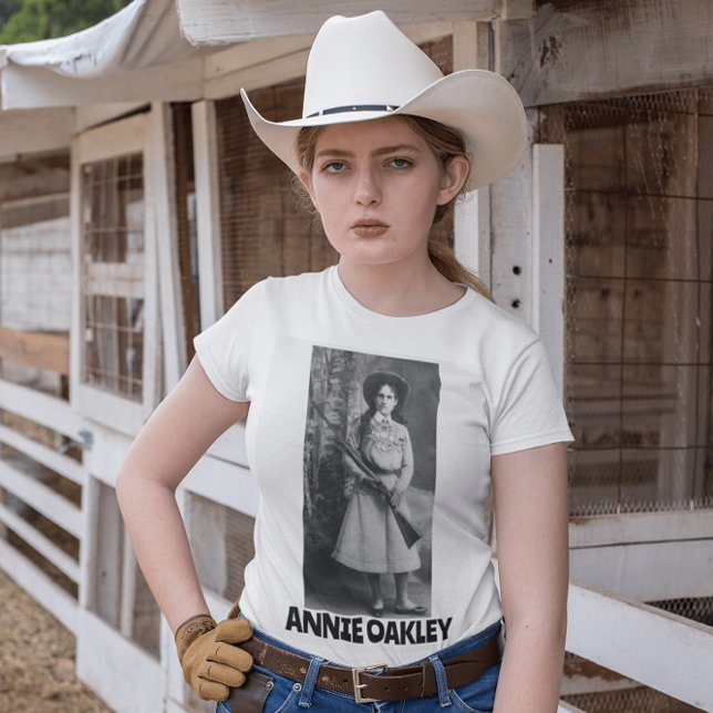 ANNIE OAKLEY con PISTOLAS MUJERES CAMISETAS (Subido por el creador)