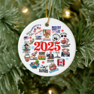 Año 2025 en revisión del ornamento de Navidad