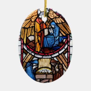 Anunciación y ornamento de la natividad