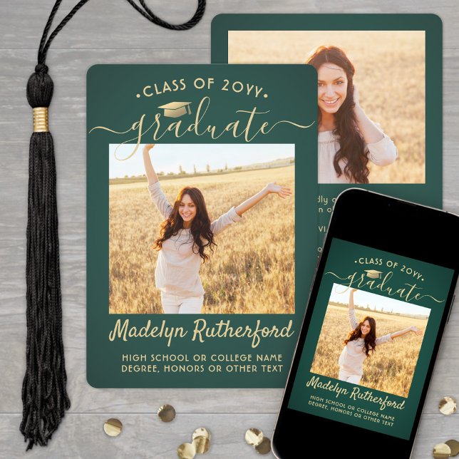 Anuncio 2 Graduación de guión verde y oro de clase fotográ (Subido por el creador)