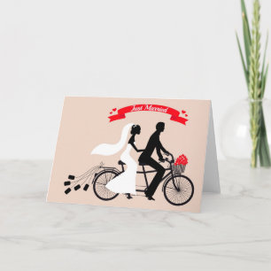 Anuncio Acabo de casar, novia y novio en bicicleta boda