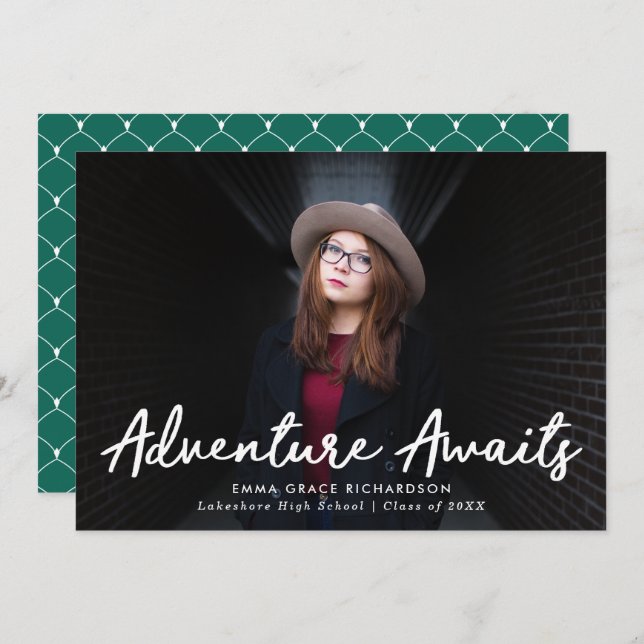 Anuncio Adventure Awaits Script Green Photo Graduation (Anverso / Reverso)
