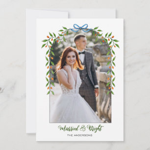 Anuncio Arco con foto de recién casada de Bow & Garland