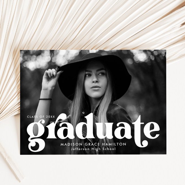 Anuncio Audaz tipografía Graduación de foto blanca (Subido por el creador)