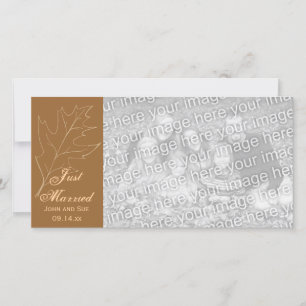Anuncio Autumn Oak Leaf Just Married Photo Card