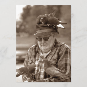 Anuncio Aves de pichón divertidas hombre que he movido Inv