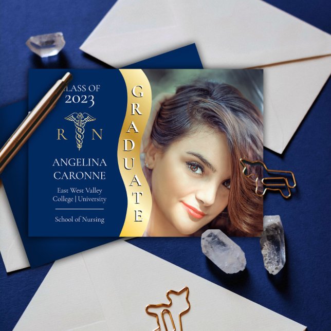 Anuncio Azul | Grado de Enfermería RN de Oro Graduado Wave (Subido por el creador)