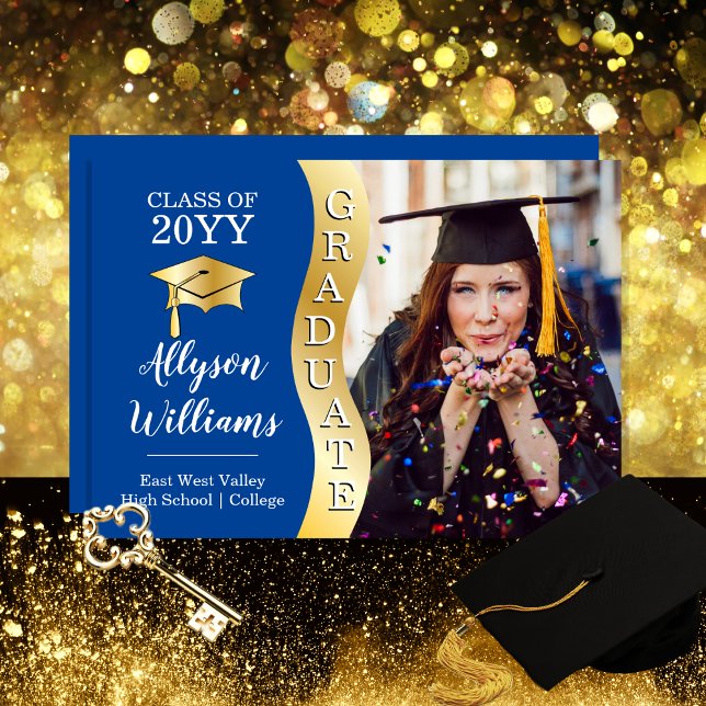 Anuncio Azul profundo | Foto de tapón de Ola de Grado de O (Elegant Deep Blue and Gold Tone Graduate Wave Grad Cap Photo Announcement for Print and/or Download)