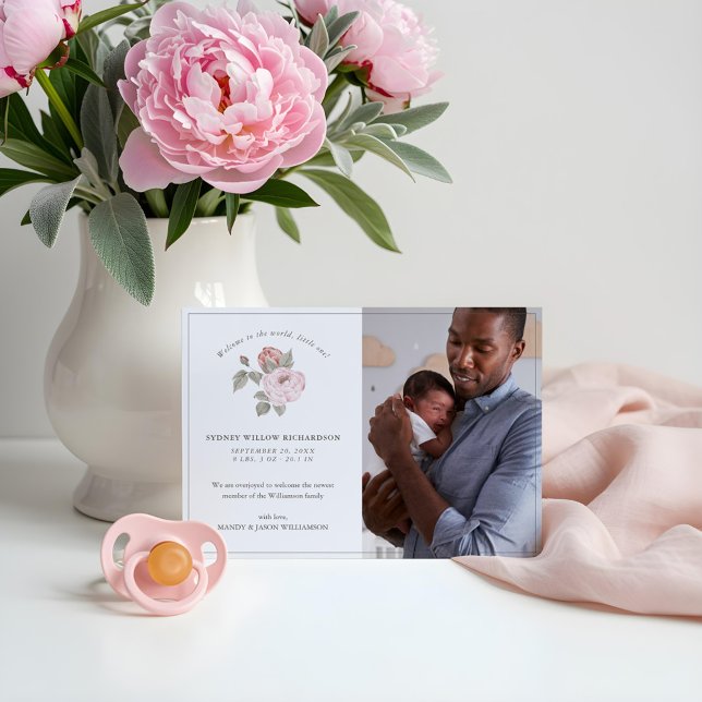 Anuncio Bienvenidos al mundo de la foto floral de un peón (Welcome to the World Little One Peony Floral Photo Announcement)