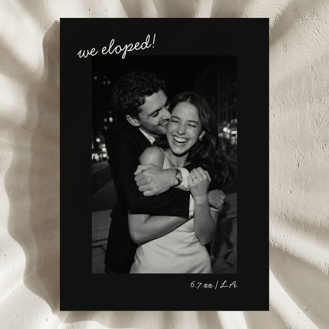 Anuncio Black Script Photo We Eloped Minimalist Modern (Subido por el creador)