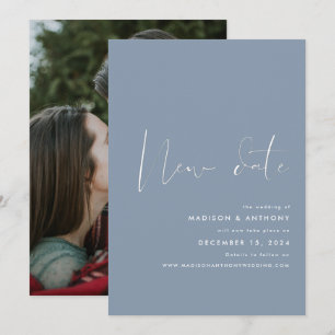 Anuncio Boda con nueva fecha de foto minimalista azul polv