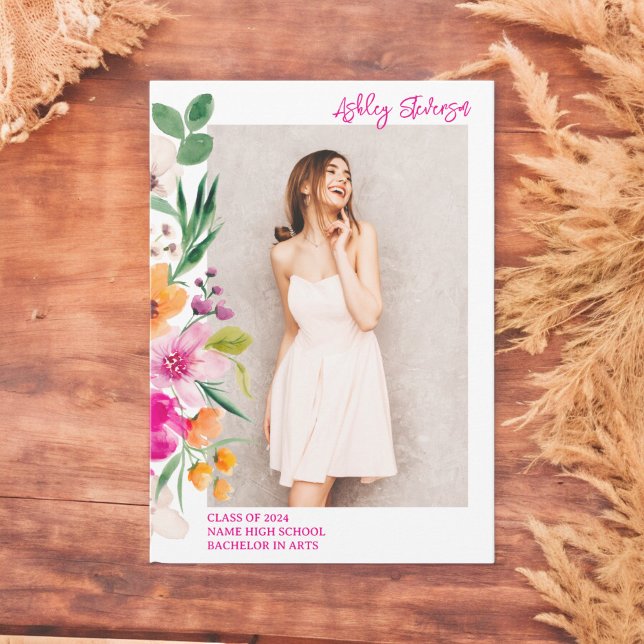 Anuncio Brillante graduación de la foto del guión de flore (Bright wild flowers script photo graduation announcement)